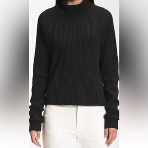 NWOT women’s the north face mock neck chabot long sleeve top